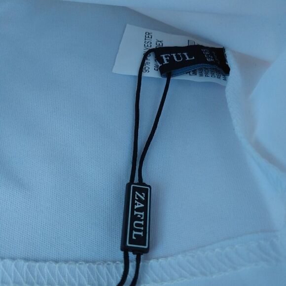 NWT ZAFUL White & Black Embroidered Dragon Tank Top w/ Adjustable Clip Closure - Picture 7 of 8